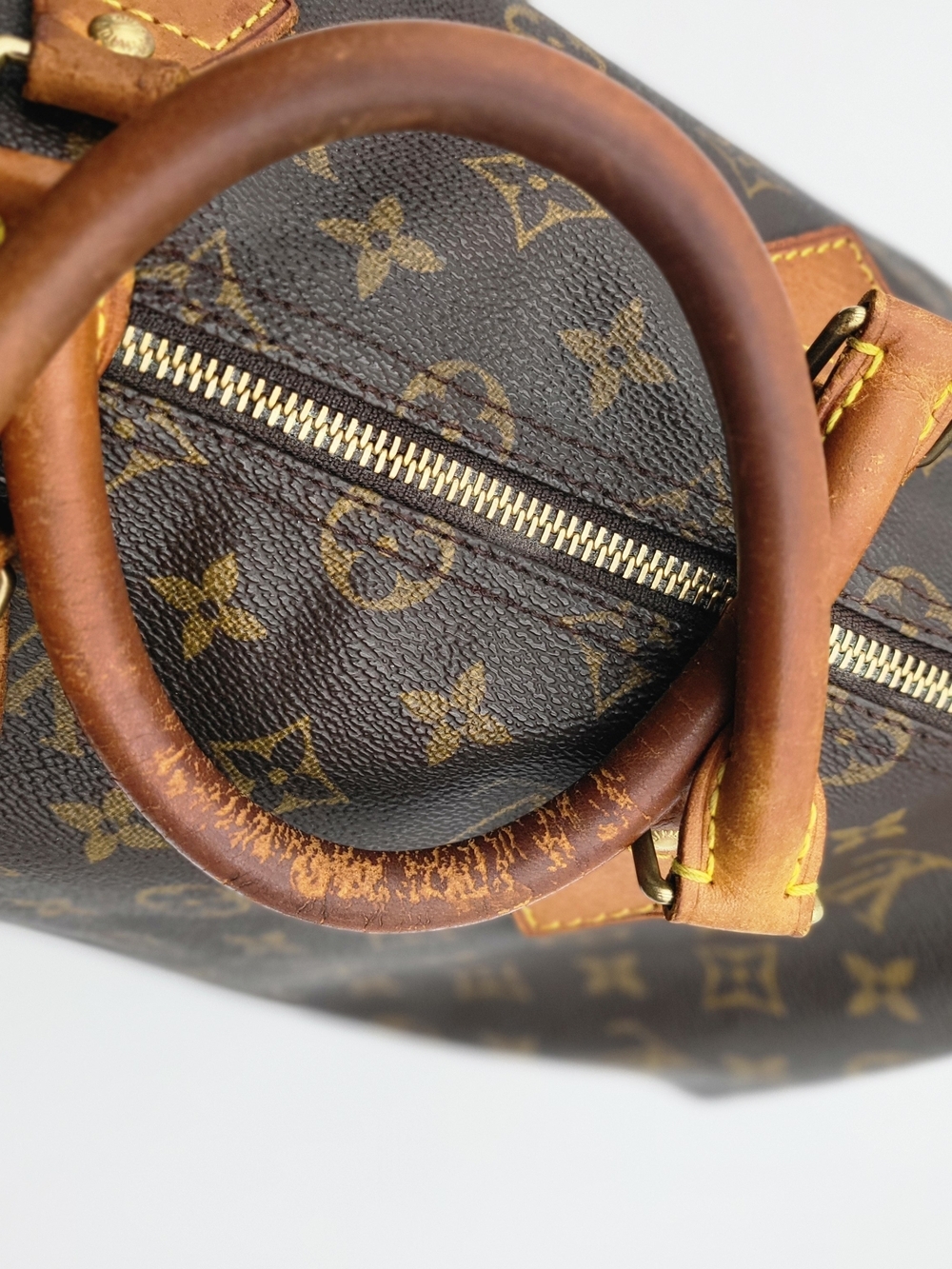 Louis Vuitton Monogram Canvas Speedy 35, Authentic, Vintage France 2002.. - Picture 16 of 16